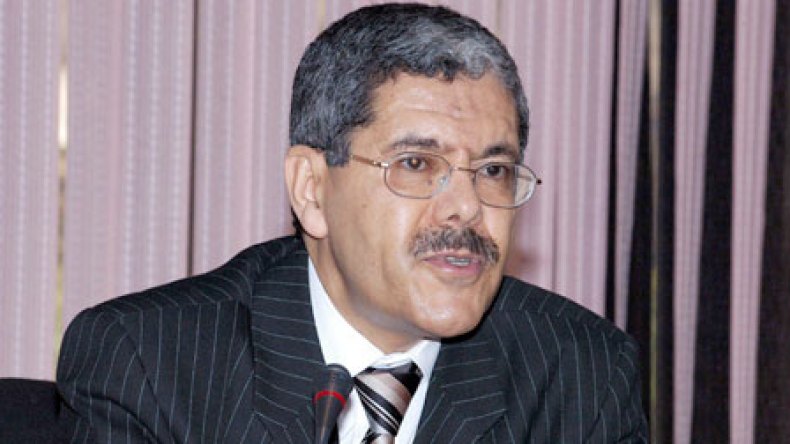 جيار: معالجة الفوضى داخل الأندية مَهمّة الرابطة المحترفة