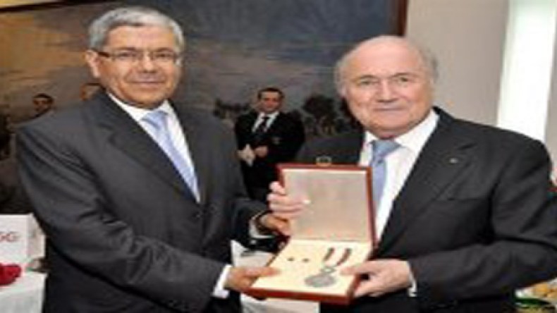 Le ministre de la jeunesse et des sports reçoit le président de la FIFA