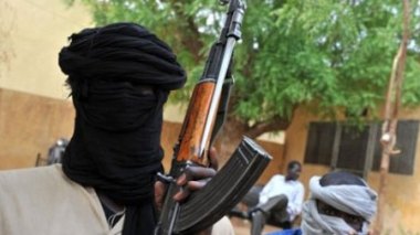 Mali: les jihadistes menacent la France de représailles