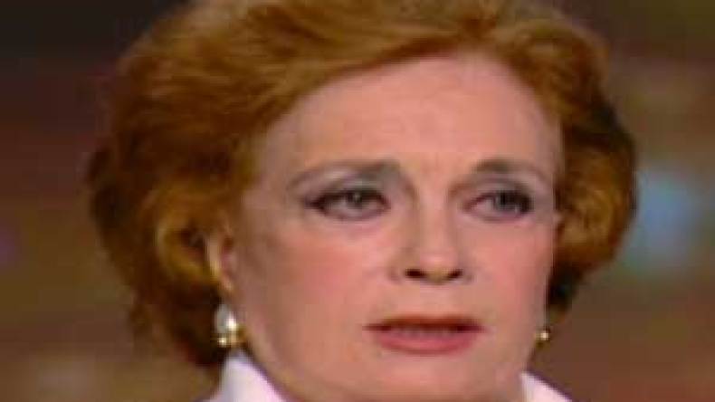 بالفيديو ..أرملة السادات ترحب بالحكم الإسلامي في مصر