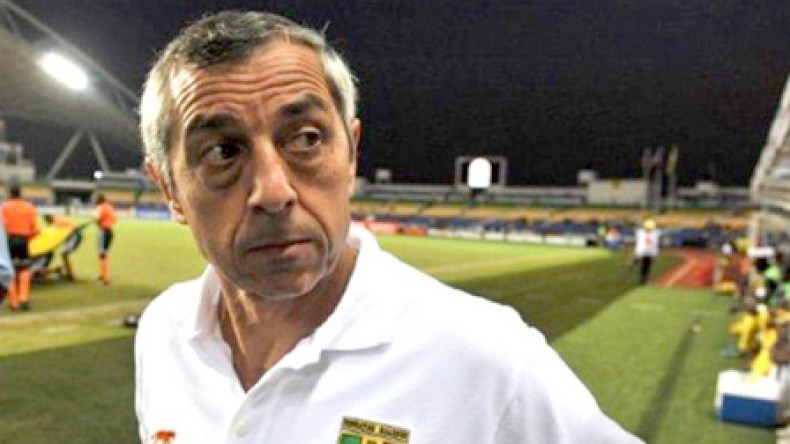 المدرب الفرنسي جيراس يترك منتخب مالي