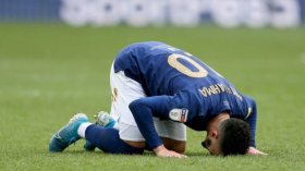 بن رحمة يدخل قائمة أغلى اللاعبين الجزائريين