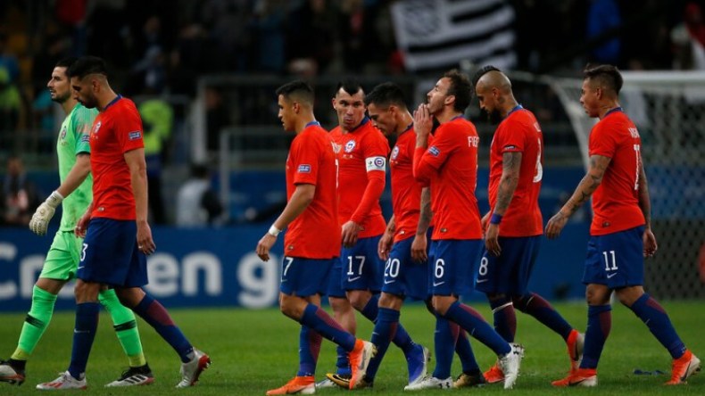 لاعبو الشيلي يرفضون مواجهة البيرو لِأسباب سياسية