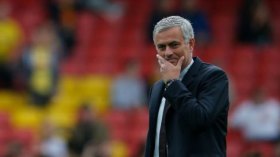 مورينيو يبكي بِسبب “البطالة”!