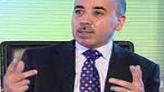 نقترح على الجزائر استضافة القذافي وعائلته إذا قبل الاستفتاء