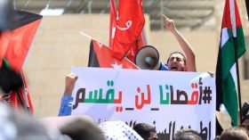 مسيراتٌ صاخبة بالأردن لنصرة الأقصى