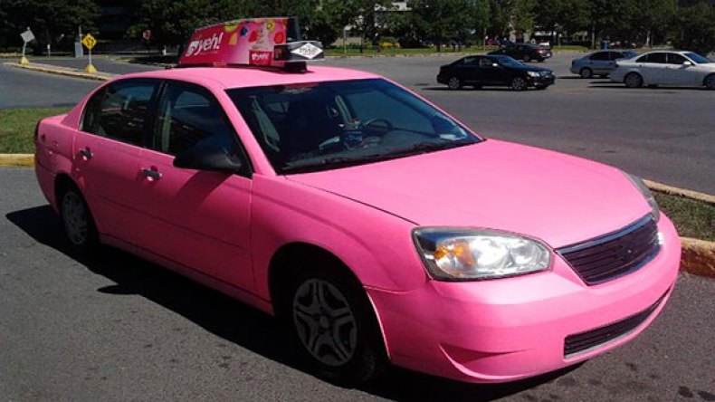 في الأردن.. تاكسي للنساء فقط!