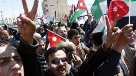 الأردن: المعارضة تخير القصر بين الانحياز للشعب أو الرحيل