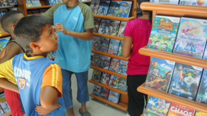 ألعاب‭ ‬إلكترونية‭ ‬تشجع‭ ‬الأطفال‭ ‬والجنس‭! ‬