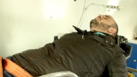 أعوان أمن محطة القطار بحسين داي ينهالون ضربا على صحفي قناة “الشروق”