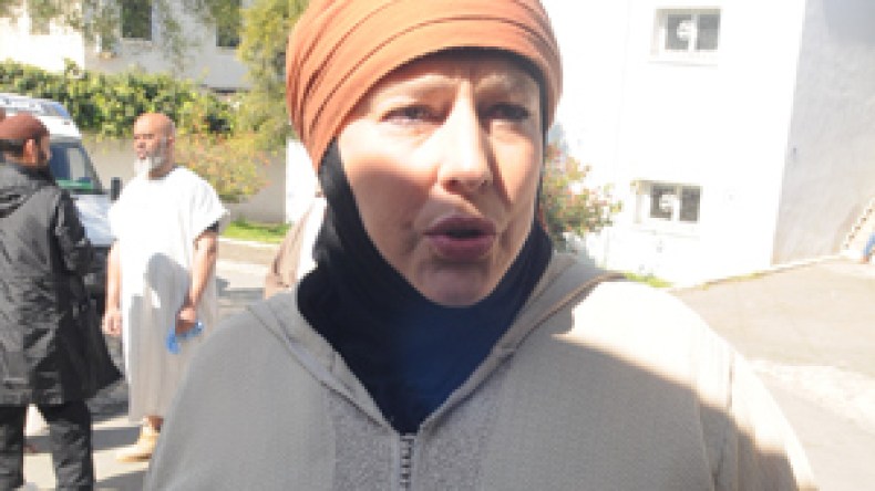 أسلمت وأنا سعيدة بزواجي من جزائري