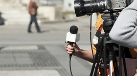 أنقذوا العربية من الصحافيين!