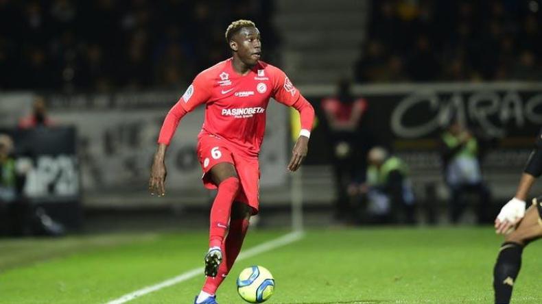 إصابة زميل ديلور بِفيروس “كورونا”