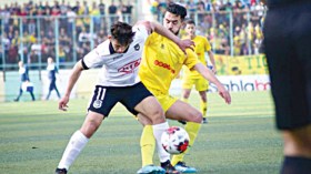 جرحى وموقوفون وسيارات محطمة بعد خسارة الوفاق أمام “الكناري”