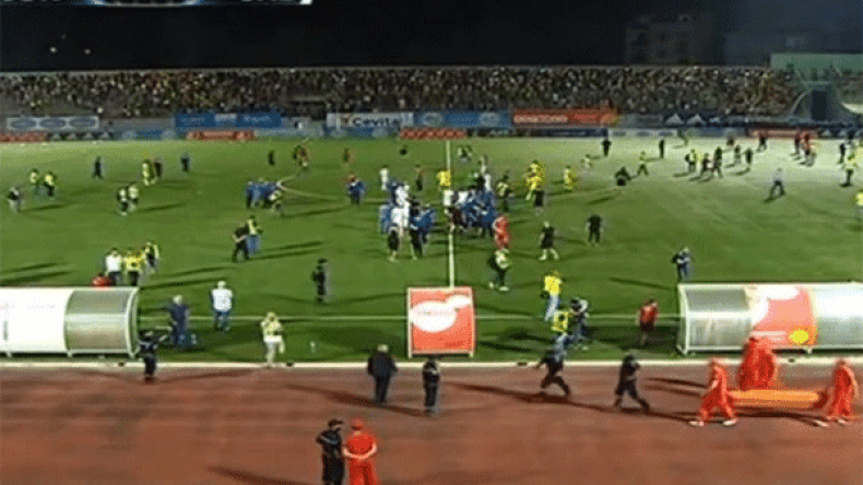 أحكام بالسجن في حق 4 مشجعين