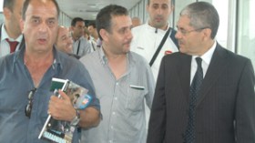 الهاشمي جيار يستقبل الكناري ويعدهم برحلة خاصة إلى الكونغوالديمقراطية