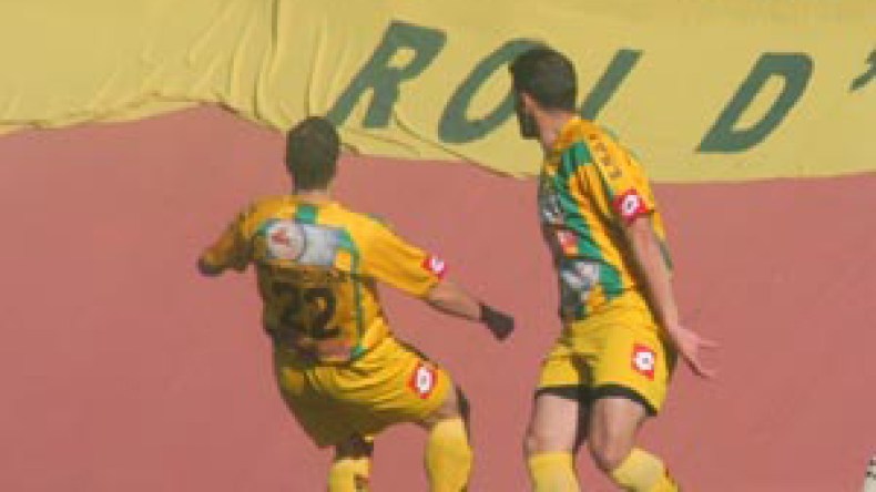 الكناري و الشلف و باتنة  في المربع الذهبي