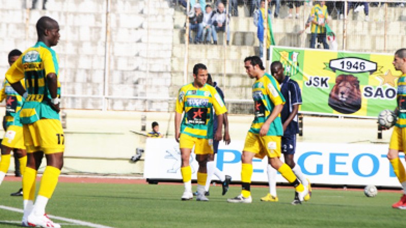 الدراويش يطالبون باسقبال اسطوري لشبيبة القبائل