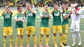 كاروف قلق من توقف البطولة ويبرمج مباراة ودية ضد المنتخب الأولمبي