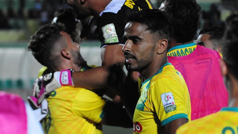 “الكناري” يكبح “النسر”