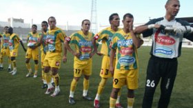 شبيبة‮ ‬القبائل‭ ‬تستنجد‭ ‬بالوزارة‭ ‬والرئاسة‭ ‬للتنقل‭ ‬الى‭ ‬المغرب