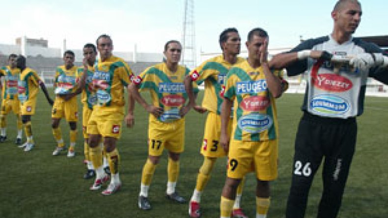 القبائل يراهنون على آشيو  لمفاجأة جيش المغاربة