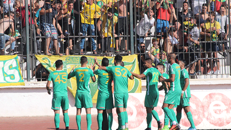 حصيلة سلبية للكناري هذا الموسم والأنصار في قمة الإحباط