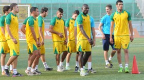 الكناري يواجه شباب بلوزداد