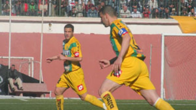 فوز شبيبة القبائل على تفرغ زينه 1-0
