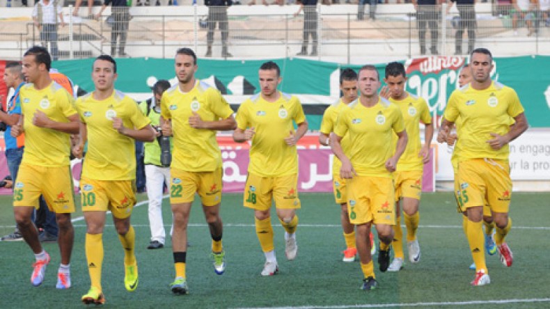 الكناري: الضغط يزداد وحناشي يطالب باللقب