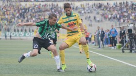 كاروف يثني على الشبان ويعد بمفاجآت في التشكيلة أمام بلوزداد