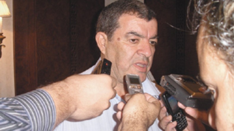 “عدم تنقل التلفزيون معنا غير مبرر… وحميتي يباشر التدريبات بعد عودتنا”