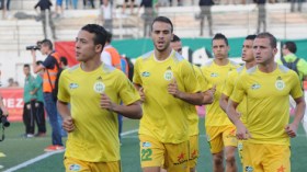 حناشي سعيد بالصدارة وآيت جودي يفكر في تربص مغلق بالعاصمة