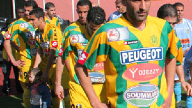 الكناري يتقدم إلى المركز الـ182 عالميا