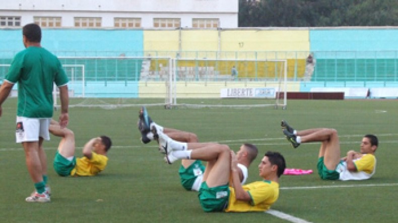 غيغر‭ ‬يرفع‭ ‬من‮ ‬وتيرة‭ ‬العمل‭ ‬ويشيد‭ ‬باحترافية‭ ‬لاعبيه