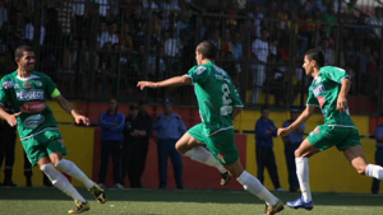 القبائل يشدد الخناق على العميد.. فوز يخرج البوبية من قاع الترتيب