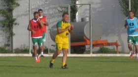 فابرو صارم في تدريب الشبيبة وحناشي يبحث عن صانع العاب