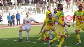ريال يشترط رفع راتبه للتجديد وحداد يرفض تسريح بن عيادة