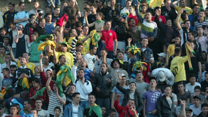 ألف شرطي لتأمين رحلة الأهلي من العاصمة الى تيزي وزو