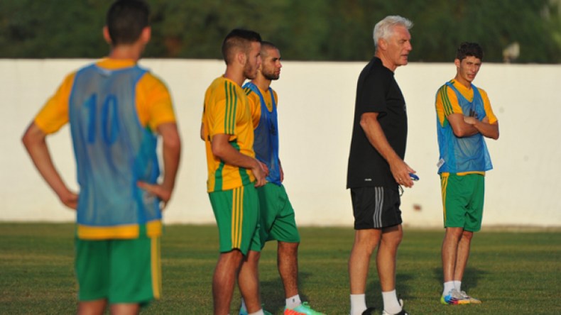 الكناري في ثاني امتحان صعب لقياس قوة التشكيلة