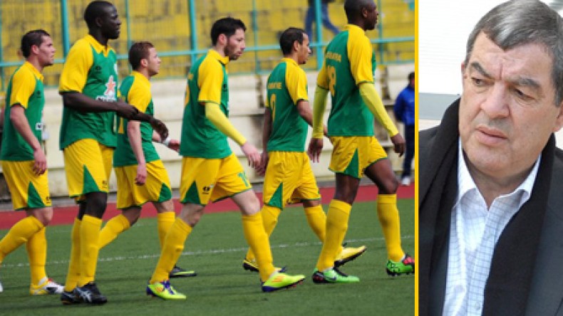 حناشي: بعض الأنصار تلقوا مبالغ مالية مقابل شتم اللاعبين