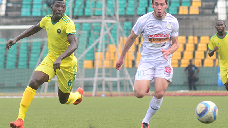 شبيبة القبائل تتألق إفريقيا وتواجه الخطر في البطولة