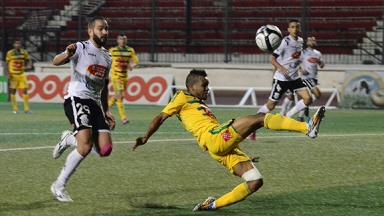 “النسر” يبحث عن أول تأهل أمام “الكناري”