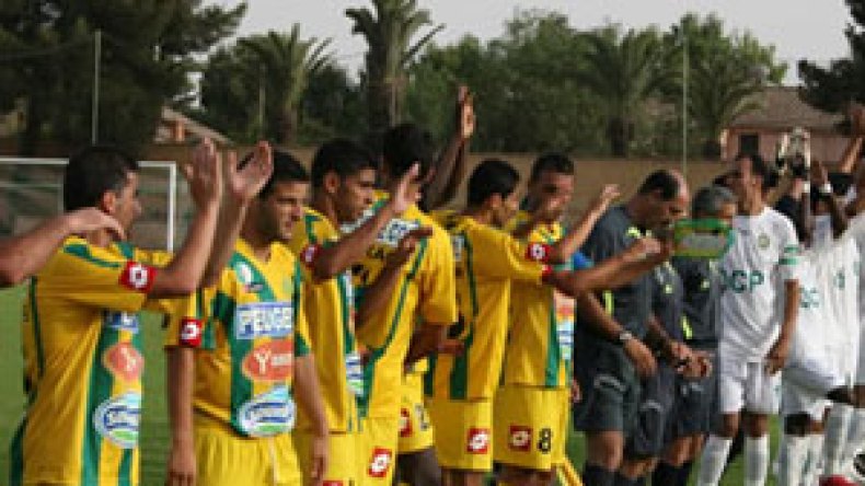 شبيبة القبائل تنتقل اليوم إلى غانا واللاعبون يصرون على الصيام