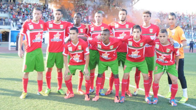 لاعبون قدامى وصناعيون وأنصار يتجندون لإنقاذ شبيبة بجاية