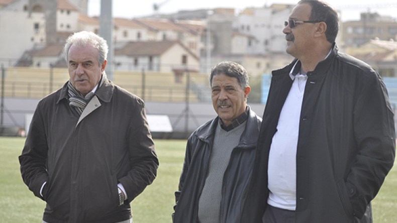 فرقاني يتهرب.. الأنصار يضغطون.. طياب يفكر في تغييرات جذرية