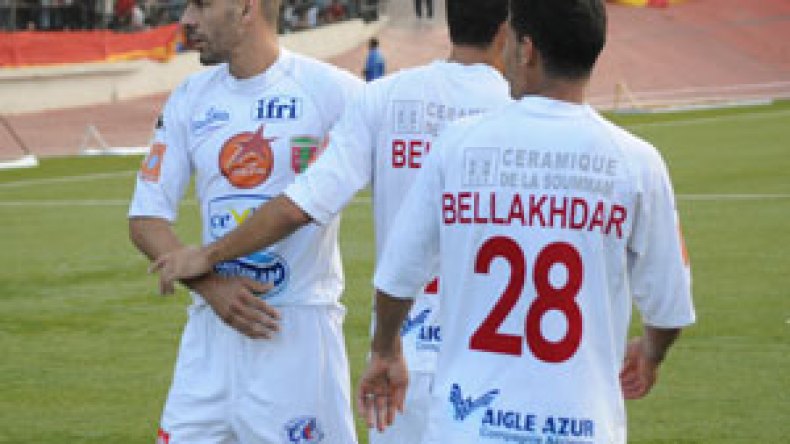 الرائد يتعثر ..النصرية كالعادة والعميد في قمة السعادة