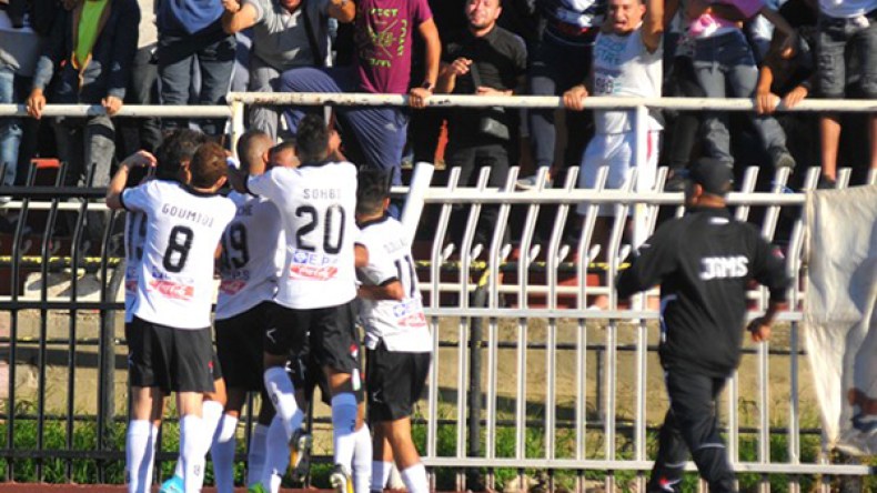 سكيكدة تستغل تعثر “الموب” وتفتك الريادة