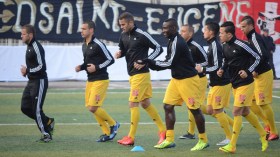 آيت جودي يقدم تقريره لحناشي ويشتكي الضغط قبل مرحلة العودة