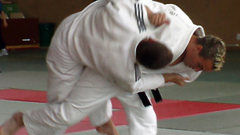 “اتحاديتنا شرعية وسنشارك في انتخابات «الكوا» “